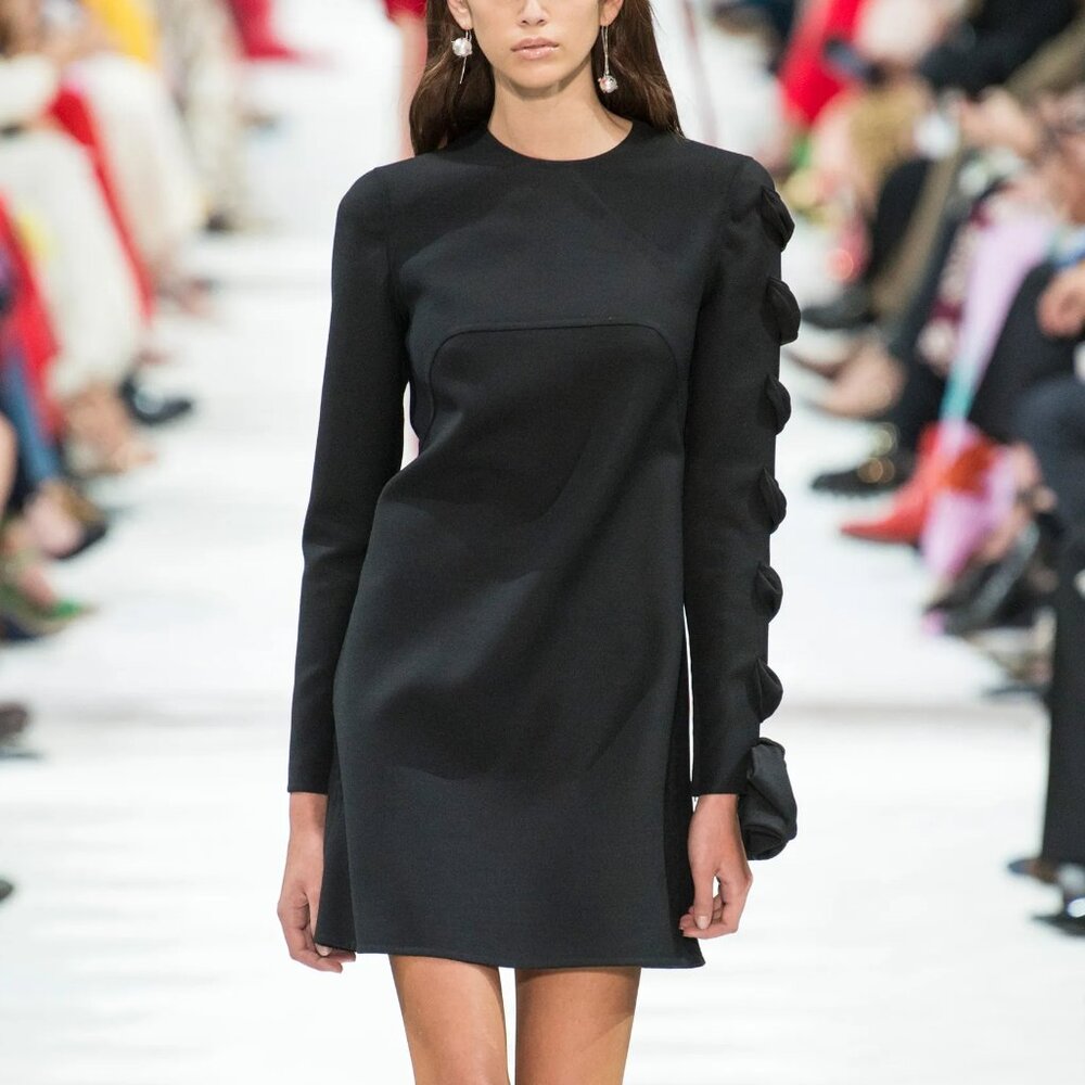 Valentino SS/18 Very V Black Wool-Cady Lace-Up Sleeve Dress